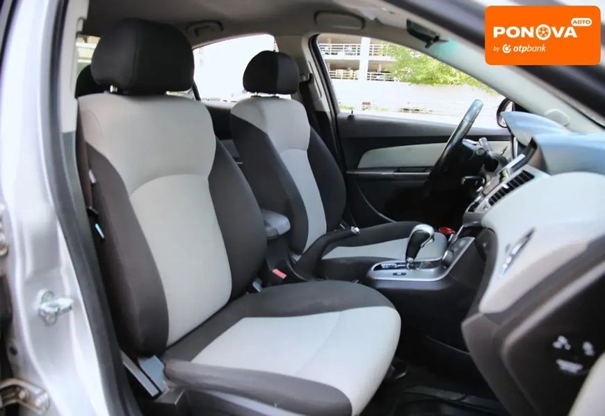 Chevrolet Cruze, 2011 р., Газ пропан-бутан / Бензин, 131 тис. км, Седан, Сірий, Харків AT-10418362 фото