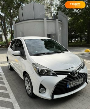 Toyota Yaris, 2015, Бензин, 1.33 л., 72 тис. км, Хетчбек, Білий, Одеса Cars-Pr-54082 фото