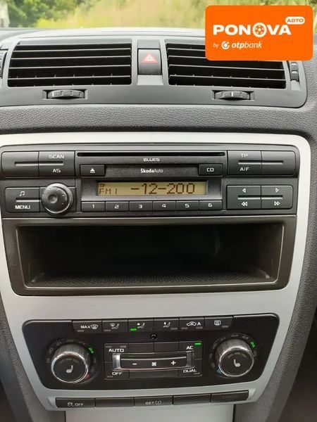 Skoda Octavia, 2011 р., Бензин, 215 тис. км, Універсал, Сірий, Дубно AT-10402613 фото