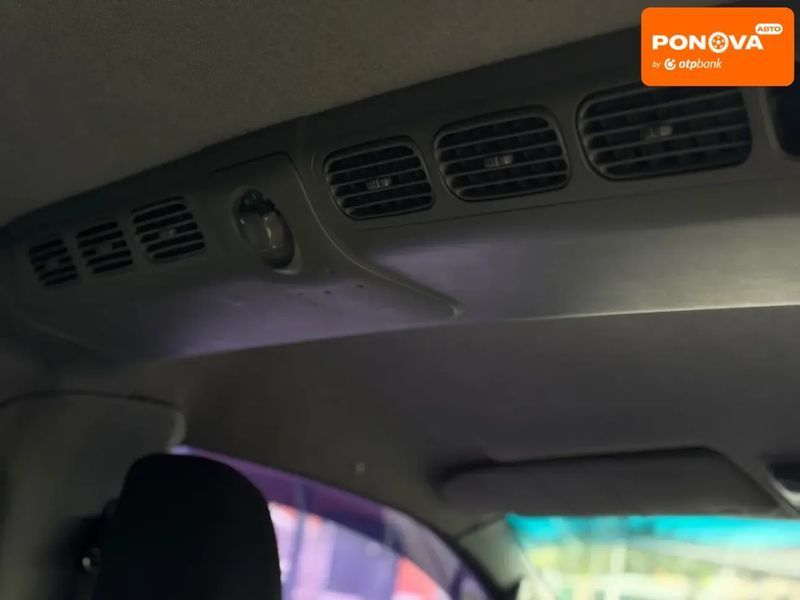 Hyundai H-1, 2005 р., Дизель, 207 тис. км, Мікровен, Білий, Кропивницький (Кіровоград) AT-10418533 фото