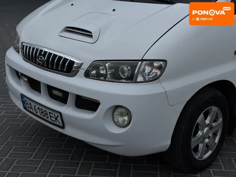Hyundai H-1, 2005 р., Дизель, 207 тис. км, Мікровен, Білий, Кропивницький (Кіровоград) AT-10418533 фото