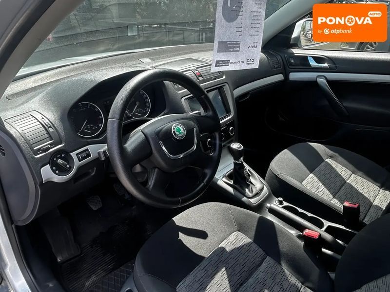 Skoda Octavia, 2012 р., Бензин, 145 тис. км, Седан, Сірий, Житомир AT-10417546 фото