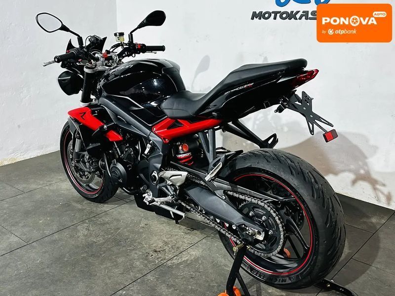 Triumph Street Triple 675, 2014 р., Бензин, 39 тис. км, Мотоцикл Без обтікачів (Naked bike), Чорний, Бердичів AT-10422315 фото