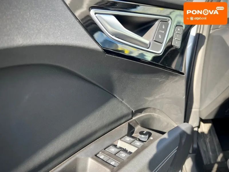 Audi Q4 e-tron, 2024 р., Електро, 2 тис. км, Позашляховик / Кросовер, Білий, Дніпро (Дніпропетровськ) AT-10401343 фото