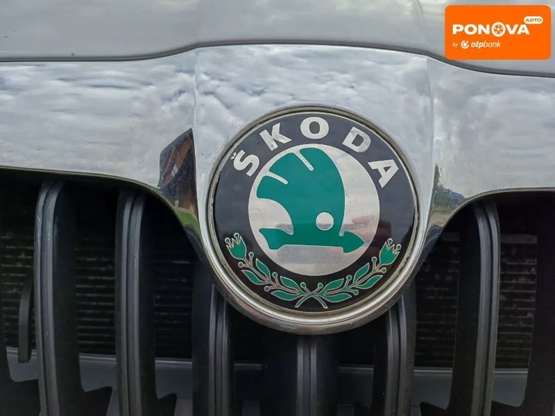 Skoda Octavia, 2011 р., Бензин, 215 тис. км, Універсал, Сірий, Дубно AT-10402613 фото