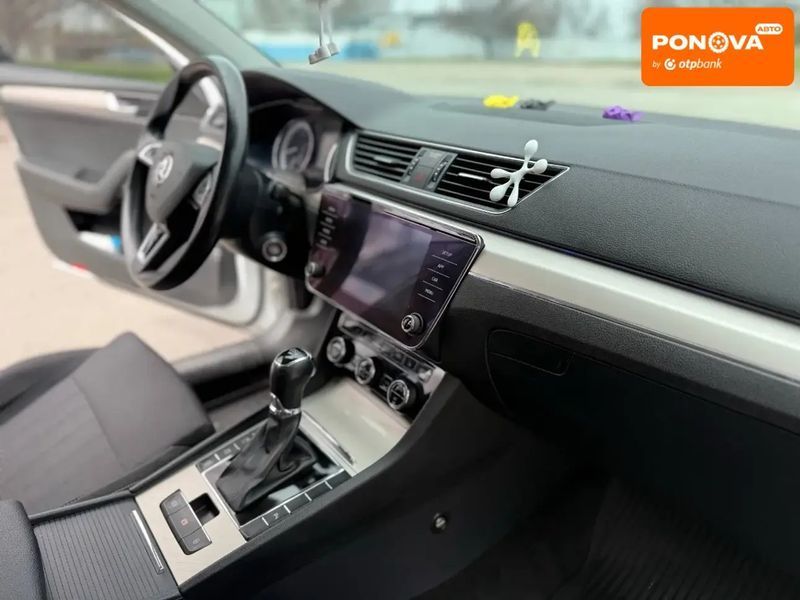 Skoda Superb, 2020 г., Бензин, 136 тыс. км, Седан, Белый, Днепр (Днепропетровск) AT-10418597 фото