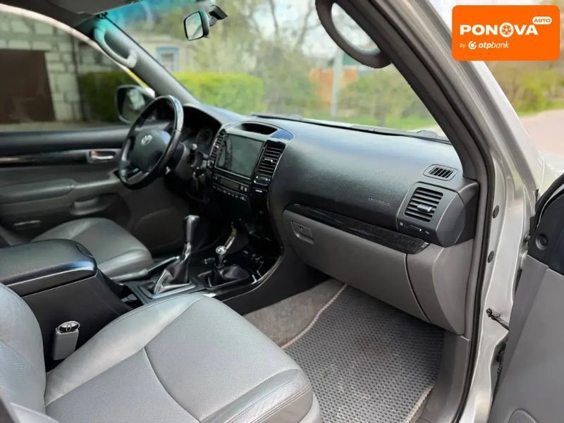 Toyota Land Cruiser Prado, 2006 г., Газ пропан-бутан / Бензин, 147 тыс. км, Внедорожник / Кроссовер, Серый, Днепр (Днепропетровск) AT-10415405 фото