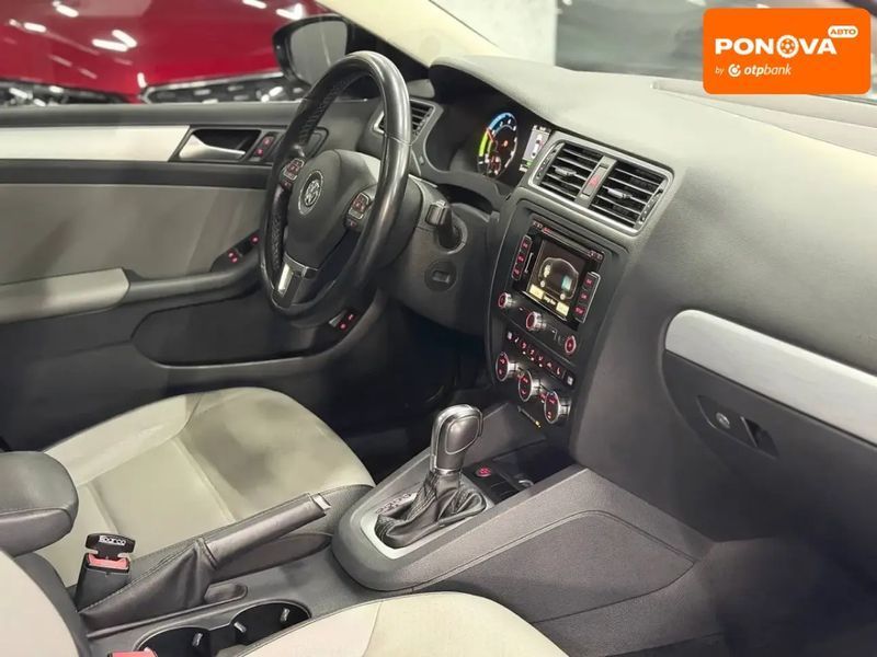 Volkswagen Jetta, 2013 р., Гібрид (HEV), 246 тис. км, Седан, Чорний, Кам'янське (Дніпродзержинськ) AT-10418491 фото
