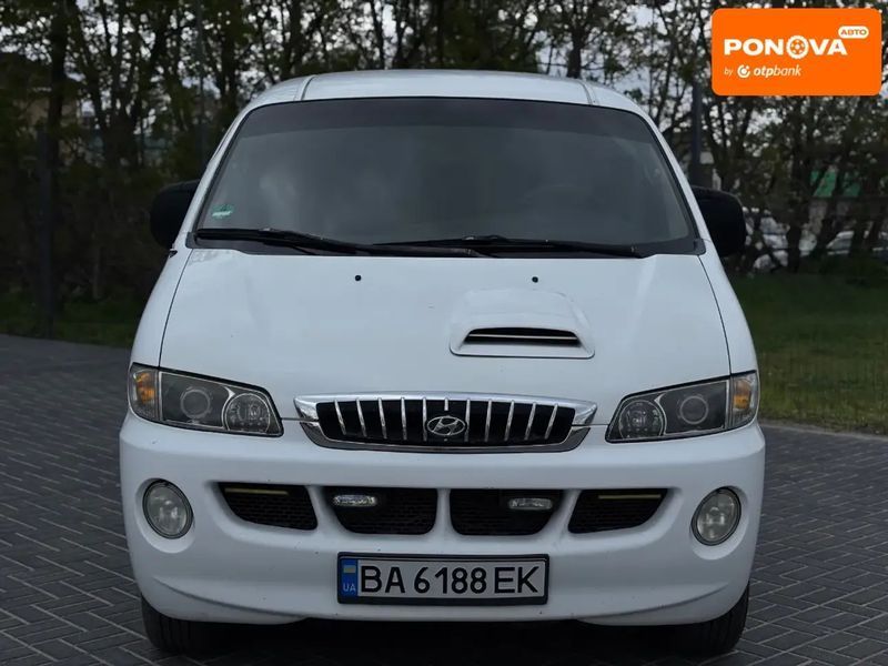 Hyundai H-1, 2005 р., Дизель, 207 тис. км, Мікровен, Білий, Кропивницький (Кіровоград) AT-10418533 фото