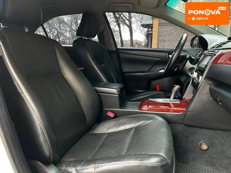 Toyota Camry, 2012 р., Газ пропан-бутан / Бензин, 210 тис. км, Седан, Білий, Миколаїв AT-10418155 фото