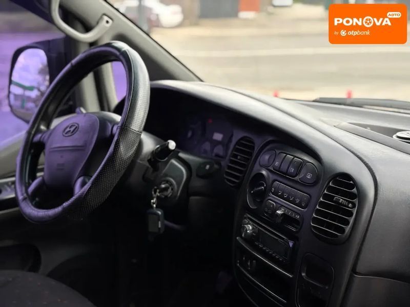 Hyundai H-1, 2005 р., Дизель, 207 тис. км, Мікровен, Білий, Кропивницький (Кіровоград) AT-10418533 фото
