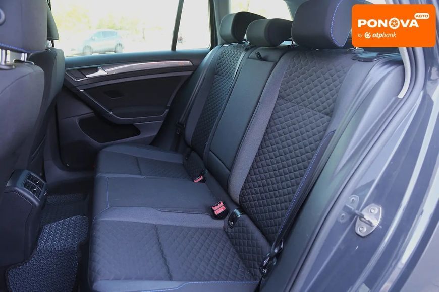Volkswagen Golf, 2018 р., Дизель, 232 тис. км, Універсал, Сірий, Київ AT-10416736 фото