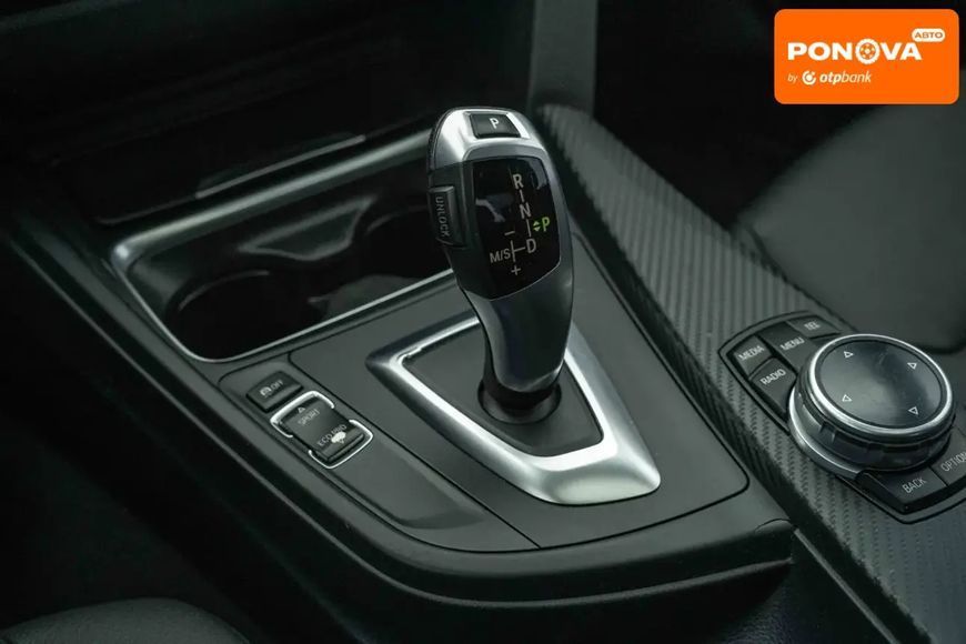 BMW 3 Series, 2014 р., Бензин, 141 тис. км, Седан, Сірий, Чернівці AT-10417836 фото