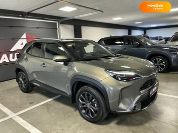 Toyota Yaris Cross, 2022, Гібрид (HEV), 1.49 л., 34 тис. км, Позашляховик / Кросовер, Зелений, Львів 201502 фото