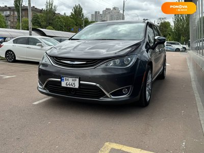 Chrysler Pacifica, 2017, Гибрид (HEV), 3.61 л., 166 тыс. км, Минивен, Серый, Киев 51764 фото