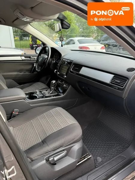 Volkswagen Touareg, 2013 р., Дизель, 240 тис. км, Позашляховик / Кросовер, Сірий, Черкаси AT-10418291 фото