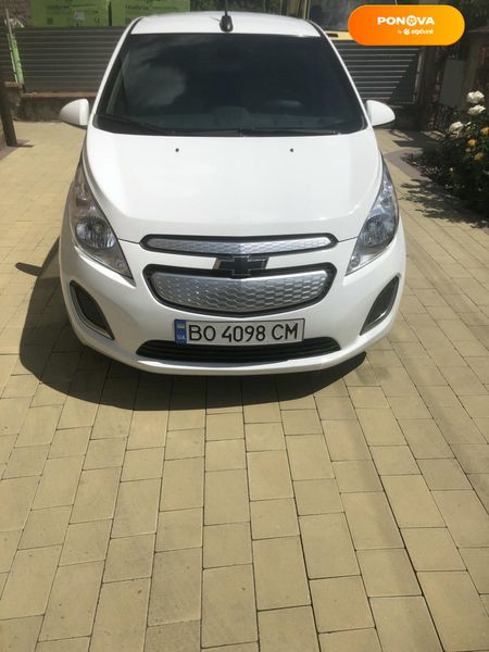 Chevrolet Spark, 2015, Електро, 111 тыс. км, Хетчбек, Белый, Тернополь Cars-Pr-66067 фото