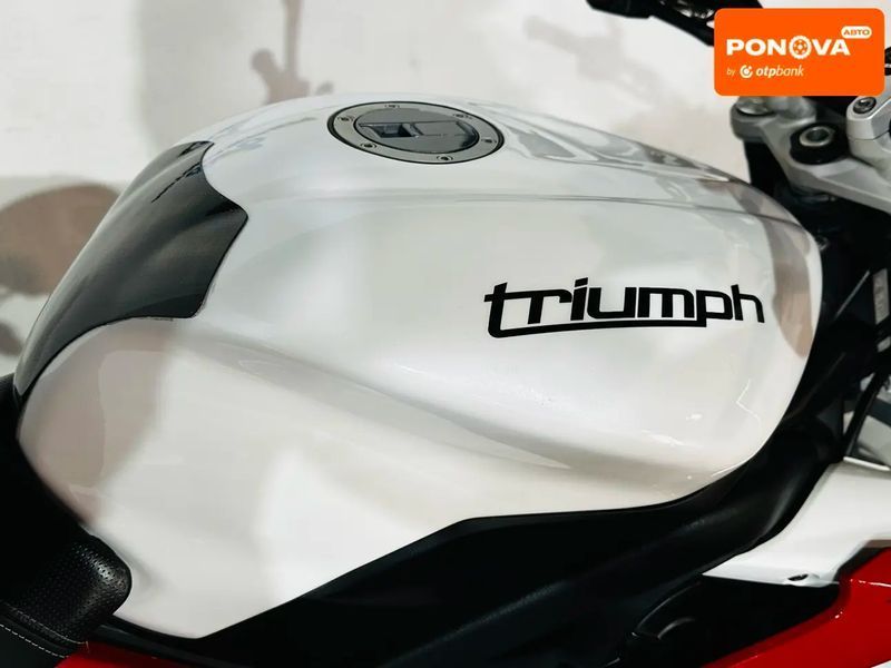 Triumph Street Triple 675, 2014 р., Бензин, 21 тис. км, Мотоцикл Без обтікачів (Naked bike), Білий, Бердичів AT-10422307 фото