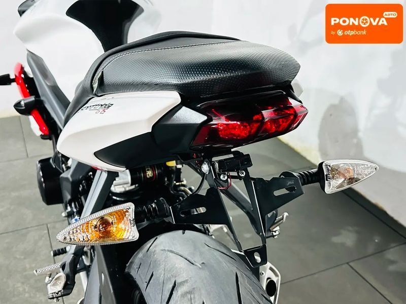 Triumph Street Triple 675, 2014 р., Бензин, 21 тис. км, Мотоцикл Без обтікачів (Naked bike), Білий, Бердичів AT-10422307 фото