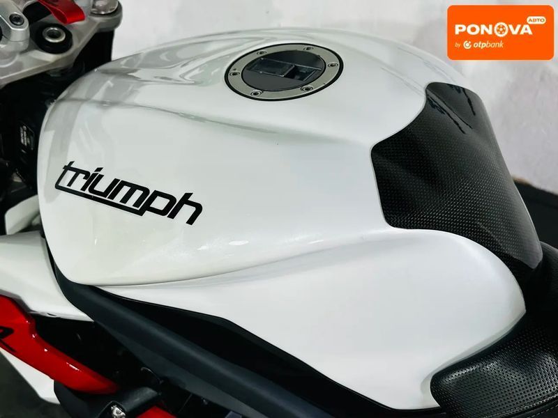 Triumph Street Triple 675, 2014 р., Бензин, 21 тис. км, Мотоцикл Без обтікачів (Naked bike), Білий, Бердичів AT-10422307 фото