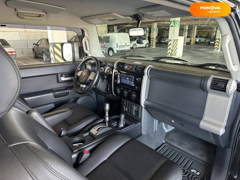 Toyota FJ Cruiser, 2008, Газ пропан-бутан / Бензин, 4 л., 187 тыс. км, Внедорожник / Кроссовер, Чорный, Киев 31697 фото