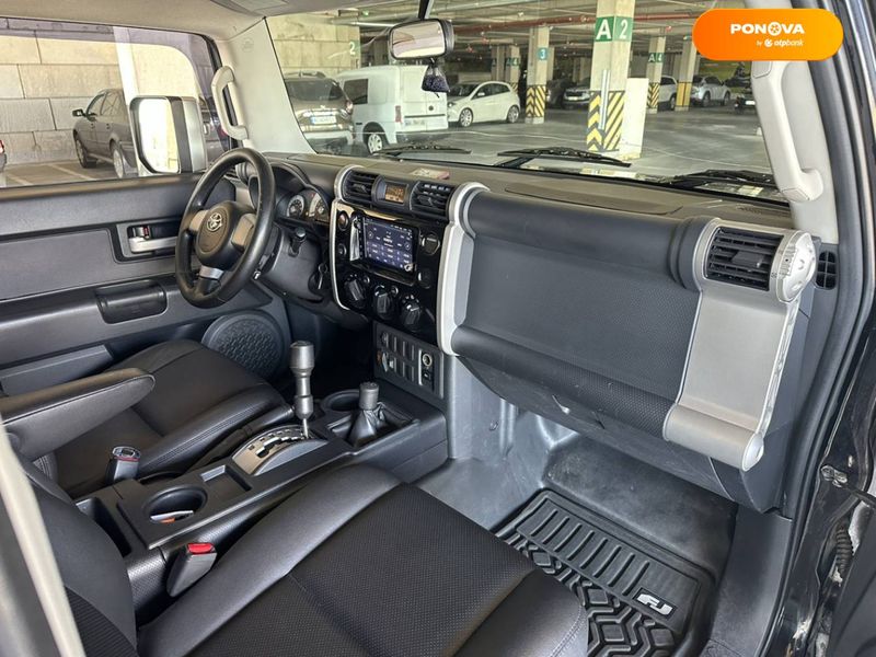 Toyota FJ Cruiser, 2008, Газ пропан-бутан / Бензин, 4 л., 187 тыс. км, Внедорожник / Кроссовер, Чорный, Киев 31697 фото