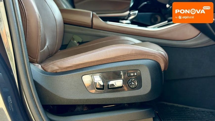 BMW X5, 2018 р., Бензин, 228 тис. км, Седан, Сірий, Київ AT-10424809 фото