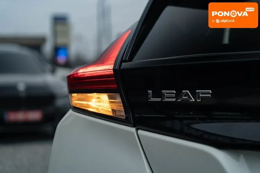 Nissan Leaf, 2018 г., Електро, 109 тыс. км, Хетчбек, Белый, Черновцы AT-10406103 фото