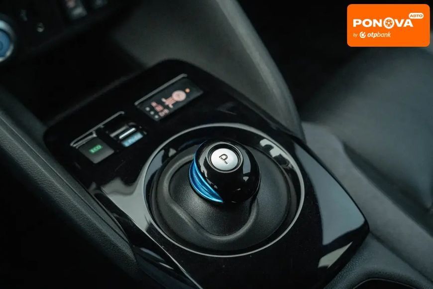 Nissan Leaf, 2018 г., Електро, 109 тыс. км, Хетчбек, Белый, Черновцы AT-10406103 фото