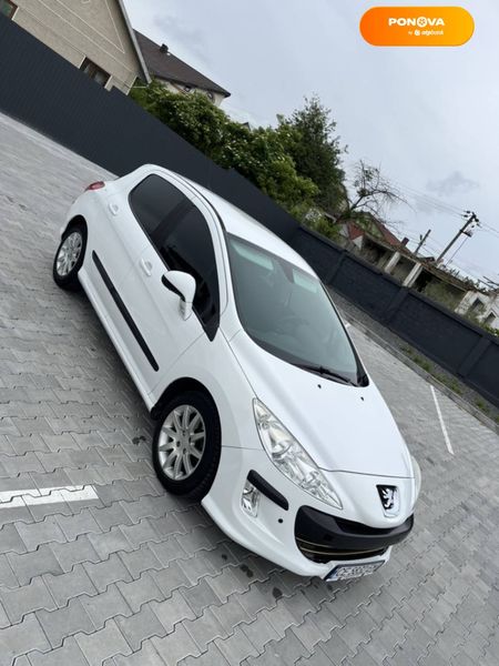 Peugeot 308, 2010, Дизель, 1.56 л., 156 тыс. км, Хетчбек, Белый, Черновцы Cars-Pr-63982 фото