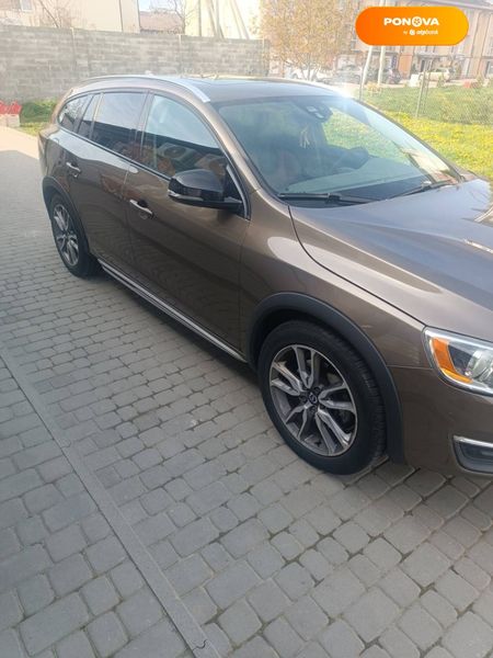 Volvo V60, 2015, Бензин, 2.5 л., 132 тис. км, Універсал, Коричневий, Львів Cars-Pr-68392 фото