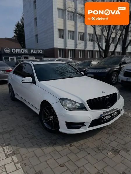 Mercedes-Benz C-Class, 2013 г., Бензин, 167 тыс. км, Седан, Белый, Днепр (Днепропетровск) AT-10414782 фото