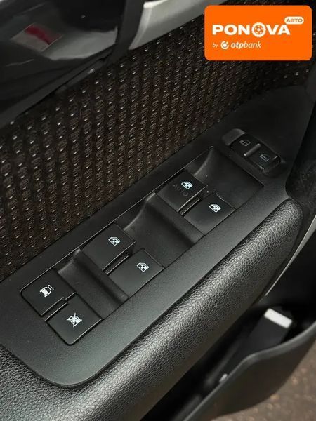 Chevrolet Captiva, 2011 р., Газ пропан-бутан / Бензин, 225 тис. км, Позашляховик / Кросовер, Сірий, Київ AT-10408296 фото