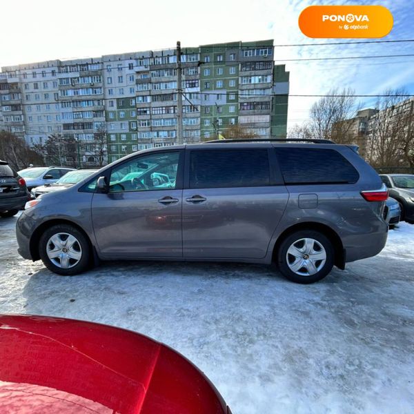 Toyota Sienna, 2017, Бензин, 3.46 л., 170 тис. км, Мінівен, Сірий, Суми 22921 фото