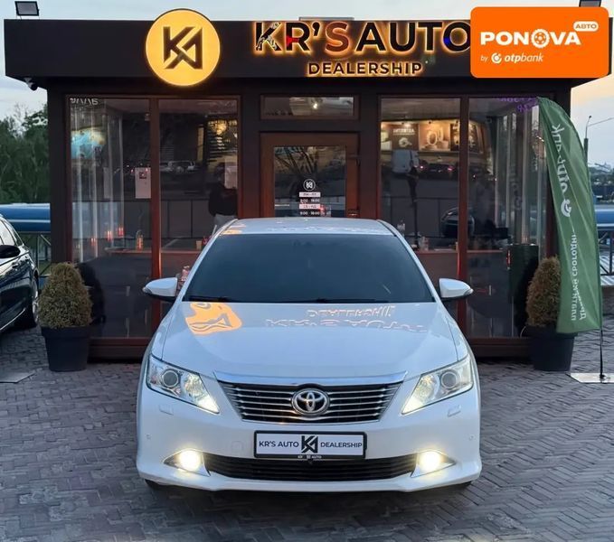 Toyota Camry, 2011 р., Газ пропан-бутан / Бензин, 260 тис. км, Седан, Білий, Харків AT-10418321 фото