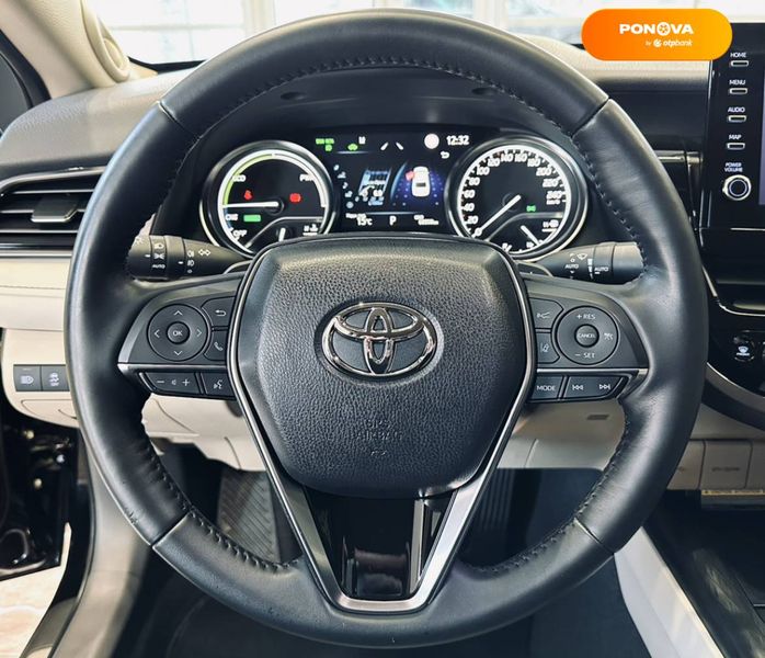 Toyota Camry, 2021, Гібрид (HEV), 2.49 л., 69 тис. км, Седан, Чорний, Київ 43266 фото