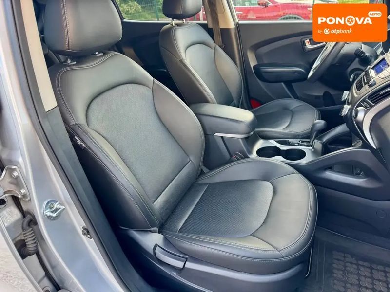 Hyundai ix35, 2012 р., Дизель, 131 тис. км, Хетчбек, Сірий, Київ AT-10418535 фото
