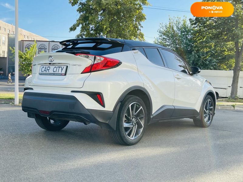 Toyota C-HR, 2020, Бензин, 29 тис. км, Позашляховик / Кросовер, Білий, Київ 106758 фото