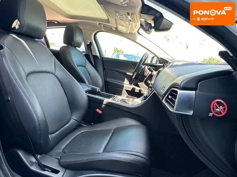 Jaguar XE, 2019 р., Бензин, 112 тис. км, Седан, Київ AT-10420695 фото
