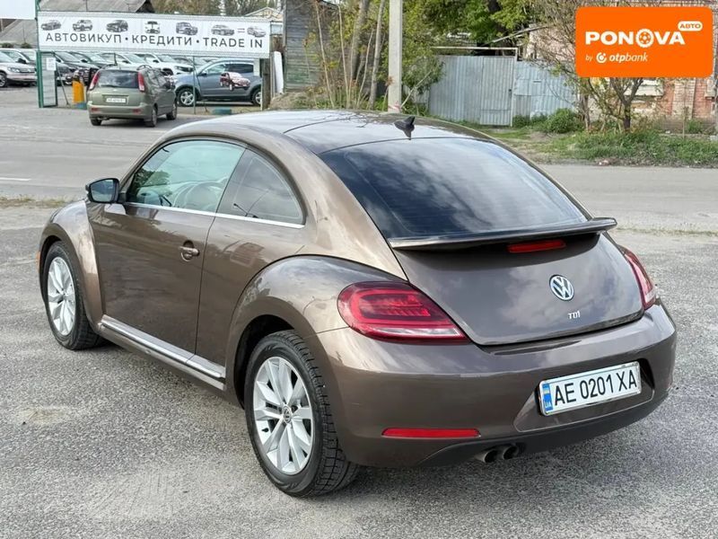 Volkswagen Beetle, 2013 г., Дизель, 216 тыс. км, Хетчбек, Коричневый, Днепр (Днепропетровск) AT-10416351 фото