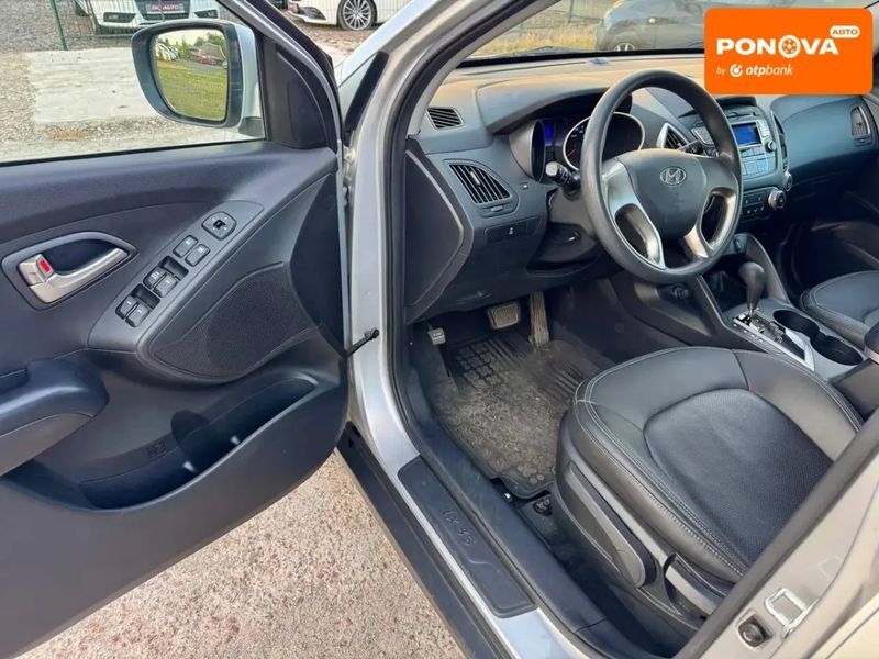 Hyundai ix35, 2012 р., Дизель, 131 тис. км, Хетчбек, Сірий, Київ AT-10418535 фото