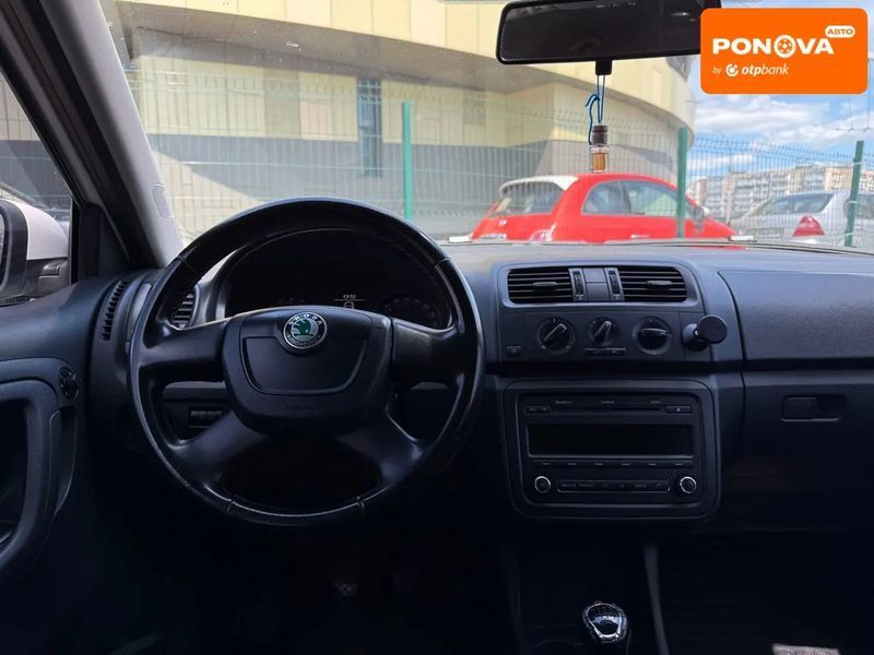 Skoda Fabia, 2011 р., Дизель, 232 тис. км, Універсал, Київ AT-10418352 фото