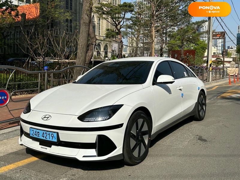 Hyundai Ioniq 6, 2022, Електро, 14 тис. км, Фастбек, Сірий, Одеса Cars-EU-US-KR-45564 фото