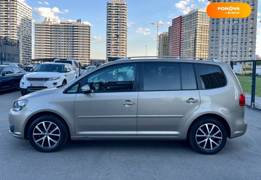 Volkswagen Touran, 2013, Дизель, 1.6 л., 196 тис. км, Мінівен, Бежевий, Київ 103852 фото