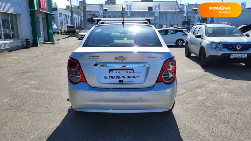 Chevrolet Sonic, 2014, Бензин, 1.8 л., 198 тис. км, Седан, Сірий, Київ 35918 фото