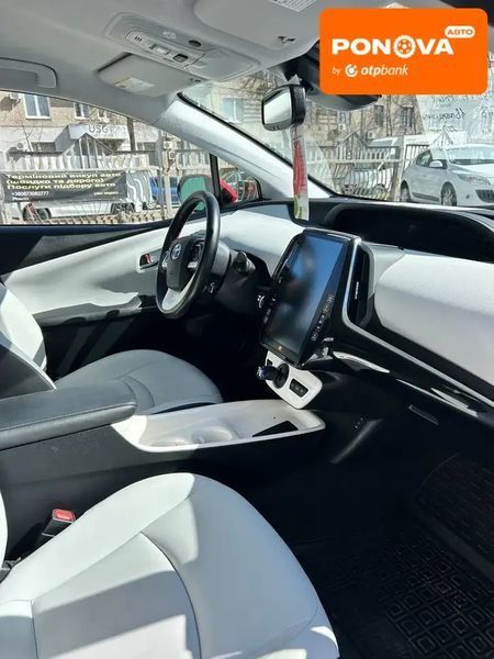 Toyota Prius, 2018 г., Гибрид (PHEV), 170 тыс. км, Седан, Красный, Запорожье AT-10415691 фото