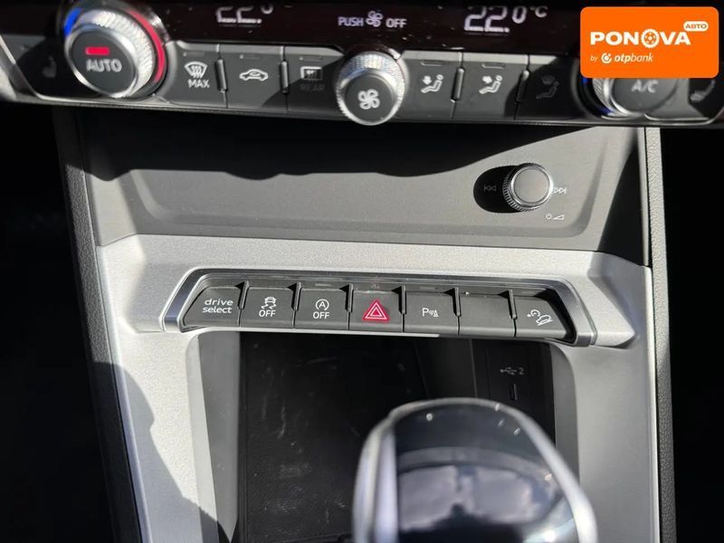 Audi Q3, 2024 г., Бензин, 3 тыс. км, Внедорожник / Кроссовер, Киев AT-10416590 фото