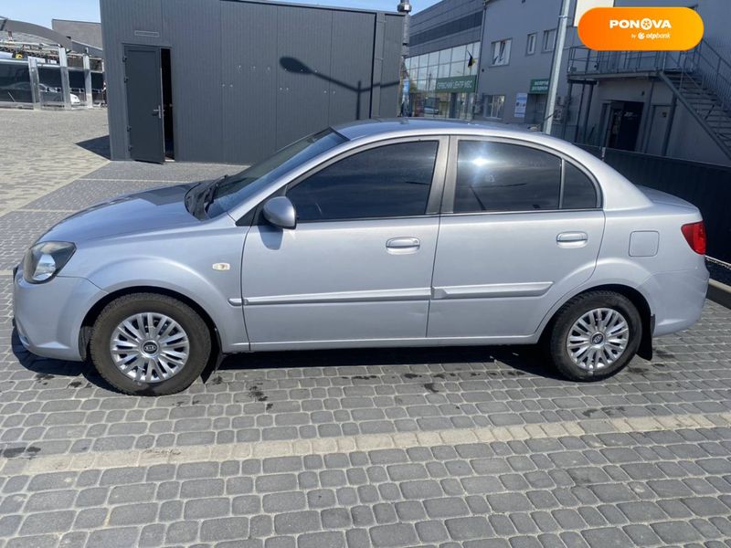 Kia Rio, 2010, Бензин, 1.4 л., 193 тис. км, Седан, Сірий, Ужгород Cars-Pr-62182 фото