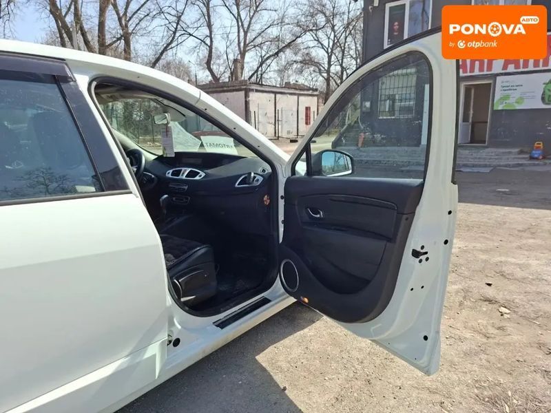 Renault Grand Scenic, 2010 р., Бензин, 251 тис. км, Мінівен, Білий, Кам'янське (Дніпродзержинськ) AT-10412967 фото
