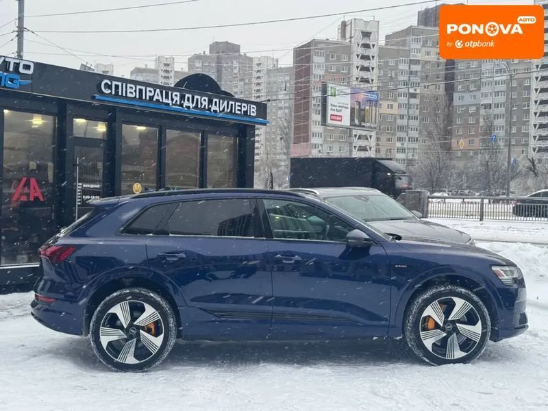 Audi e-tron, 2022 р., Електро, 53 тис. км, Позашляховик / Кросовер, Синій, Київ AT-10409800 фото